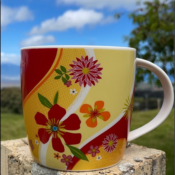 Starbucks Yellow and flower Ceramic mug 2007
